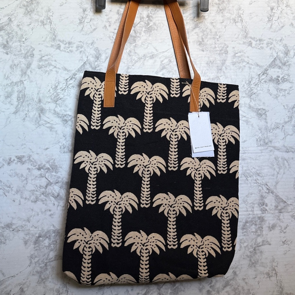 Holiday Brand Palm Tree Patterned Tote Bag - New